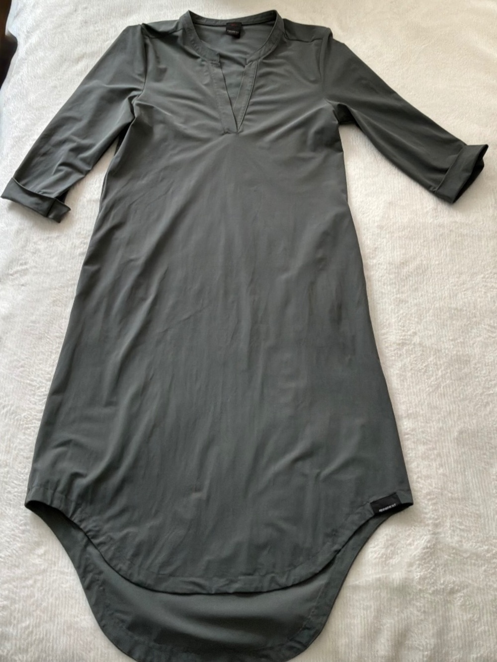 Penn & Ink NY Travel Fabric Tunic Dress Gret Khaki Sz 36 Small